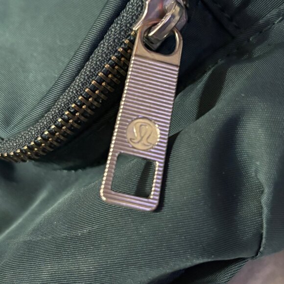 Lululemon Everywhere Backpack Mini 5L Teal Shadow Water-Repellent Office Travel - Picture 13 of 16